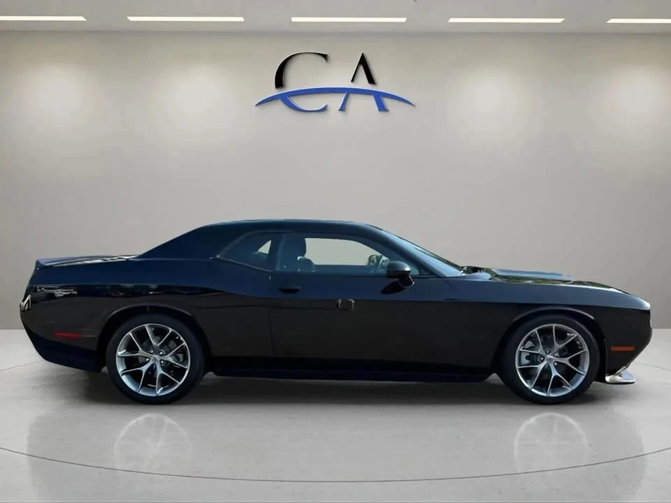 2023 Dodge Challenger 3rd Gen - Image 8 of 20