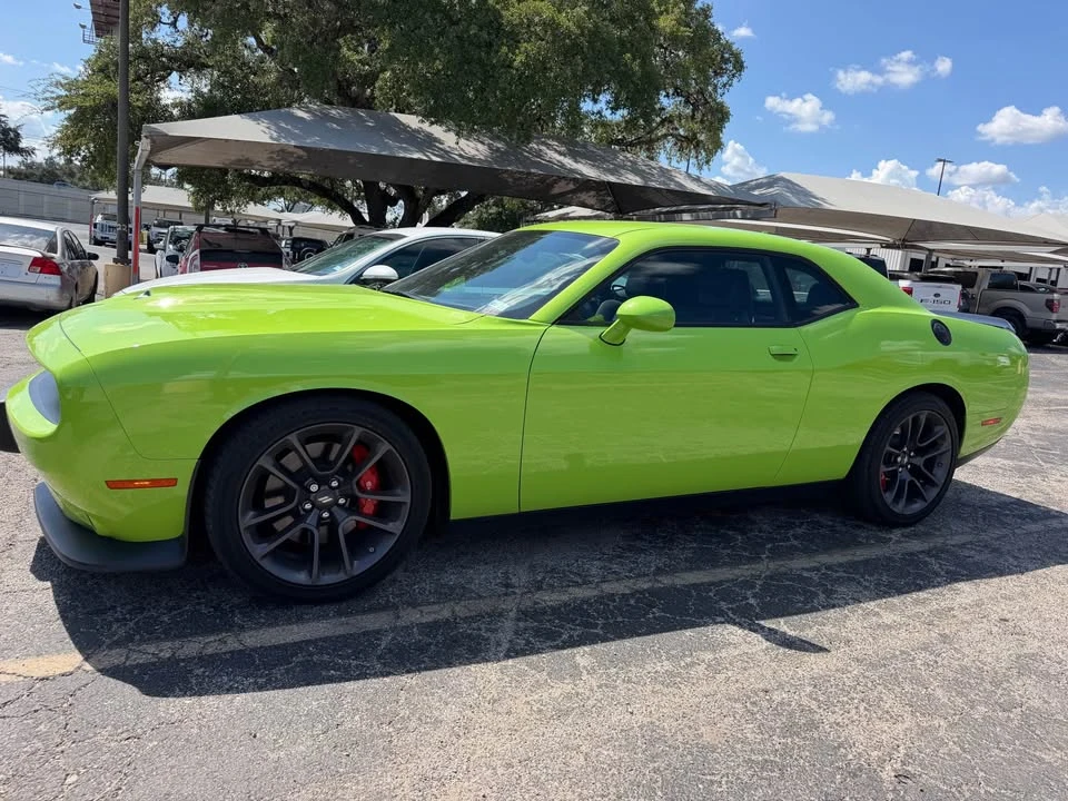 2023 Dodge Challenger 3rd Gen - Image 6 of 20