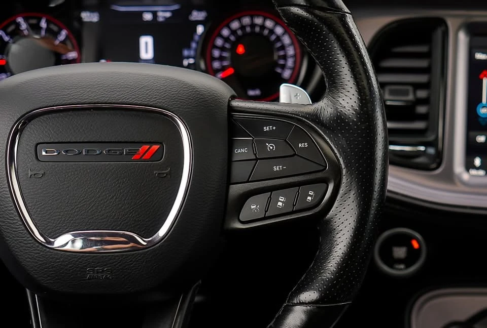 2023 Dodge Challenger 3rd Gen - Image 9 of 20