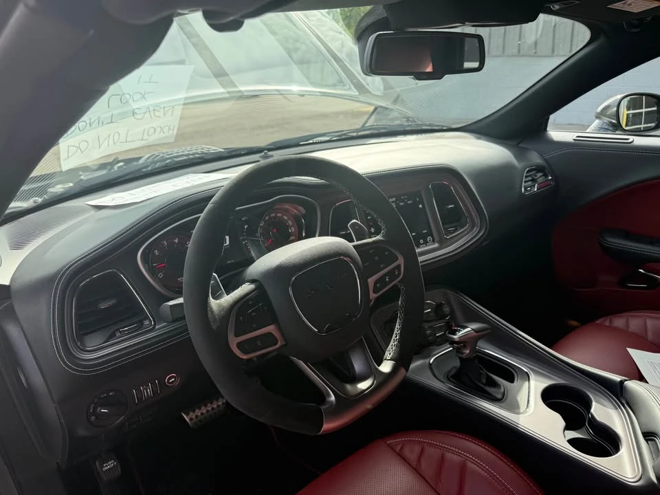2023 Dodge Challenger SRT Hellcat 3rd Gen - Image 7 of 11