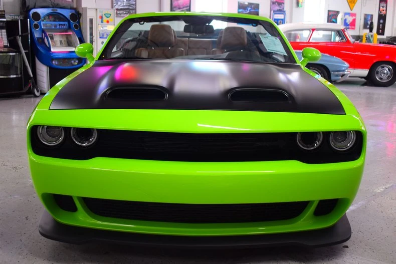 2023 Dodge Challenger SRT Hellcat 3rd Gen - Image 30 of 31