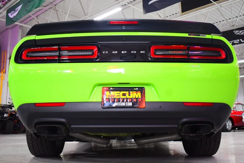 2023 Dodge Challenger SRT Hellcat 3rd Gen - Image 17 of 31