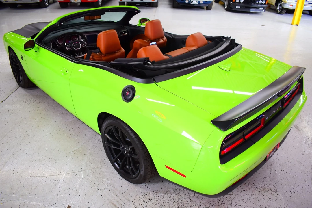 2023 Dodge Challenger SRT Hellcat 3rd Gen - Image 18 of 20