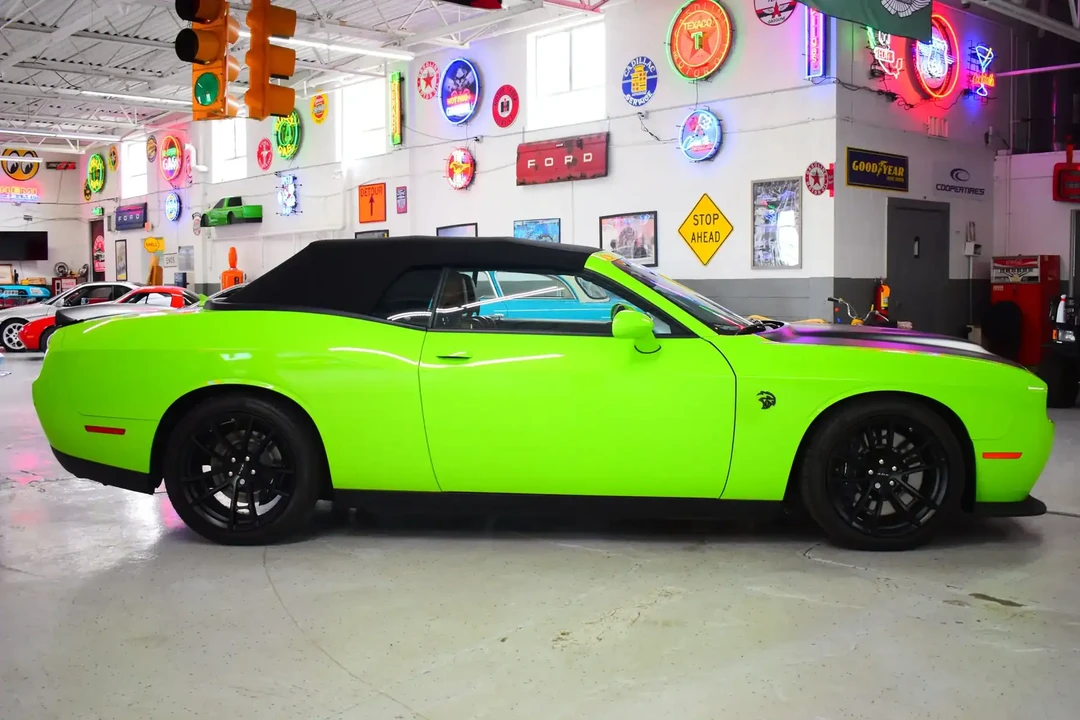 2023 Dodge Challenger SRT Hellcat 3rd Gen - Image 11 of 26