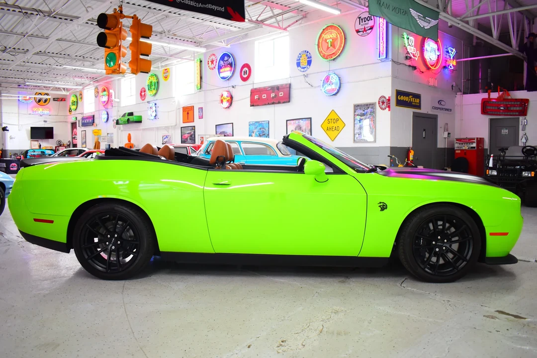 2023 Dodge Challenger SRT Hellcat 3rd Gen - Image 3 of 26