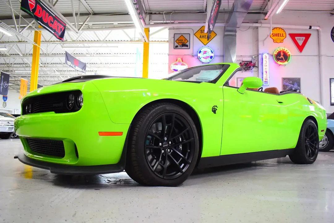 2023 Dodge Challenger SRT Hellcat 3rd Gen - Image 10 of 26