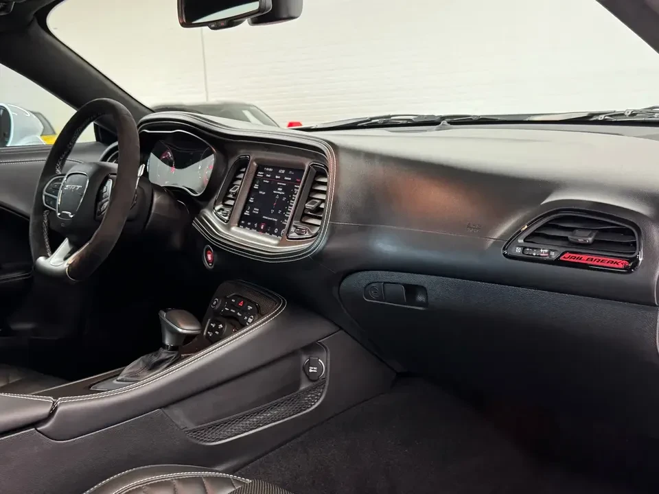 2023 Dodge Challenger SRT Hellcat 3rd Gen - Image 14 of 20