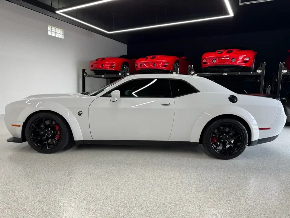 2023 Dodge Challenger SRT Hellcat 3rd Gen - Image 2 of 20