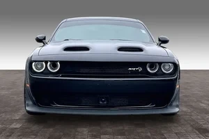 2023 Dodge Challenger SRT Hellcat 3rd Gen - Image 5 of 11