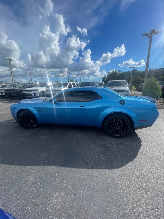 2023 Dodge Challenger SRT Hellcat 3rd Gen - Image 8 of 17