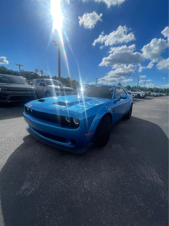 2023 Dodge Challenger SRT Hellcat 3rd Gen - Image 3 of 17