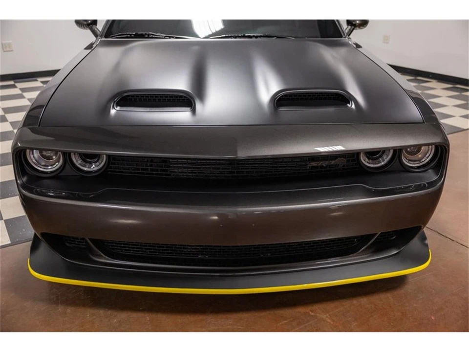 2023 Dodge Challenger SRT Hellcat 3rd Gen - Image 11 of 31