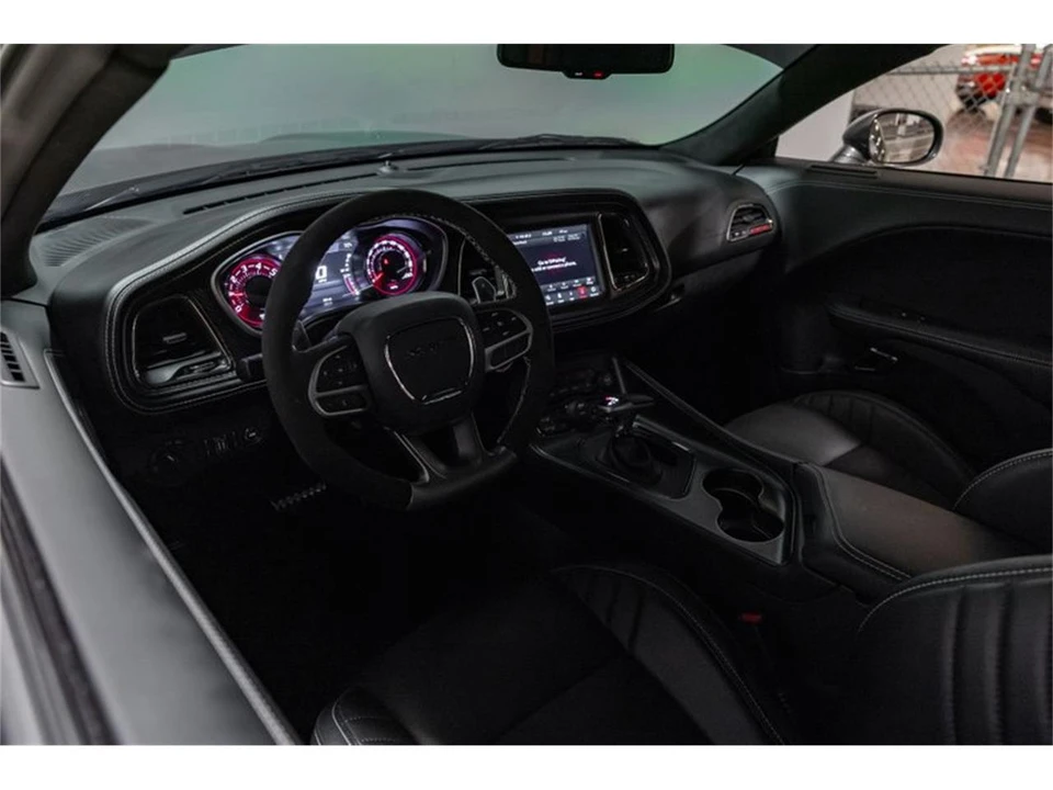 2023 Dodge Challenger SRT Hellcat 3rd Gen - Image 29 of 31