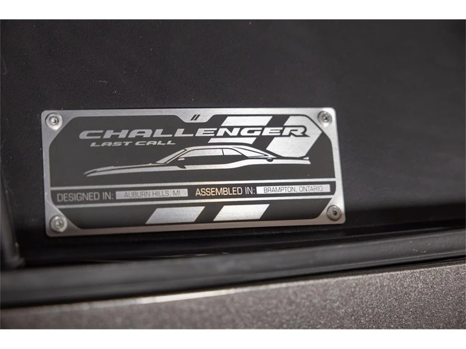 2023 Dodge Challenger SRT Hellcat 3rd Gen - Image 28 of 31