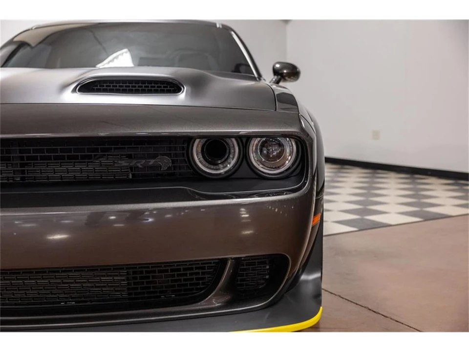 2023 Dodge Challenger SRT Hellcat 3rd Gen - Image 12 of 31