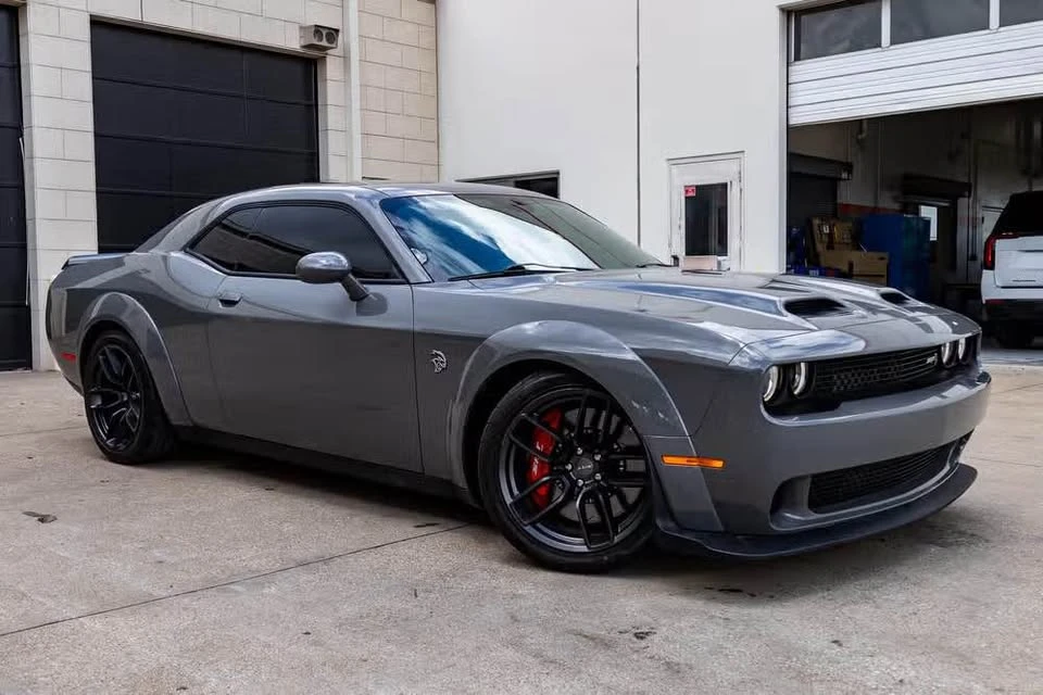 2023 Dodge Challenger SRT Hellcat 3rd Gen - Image 2 of 20