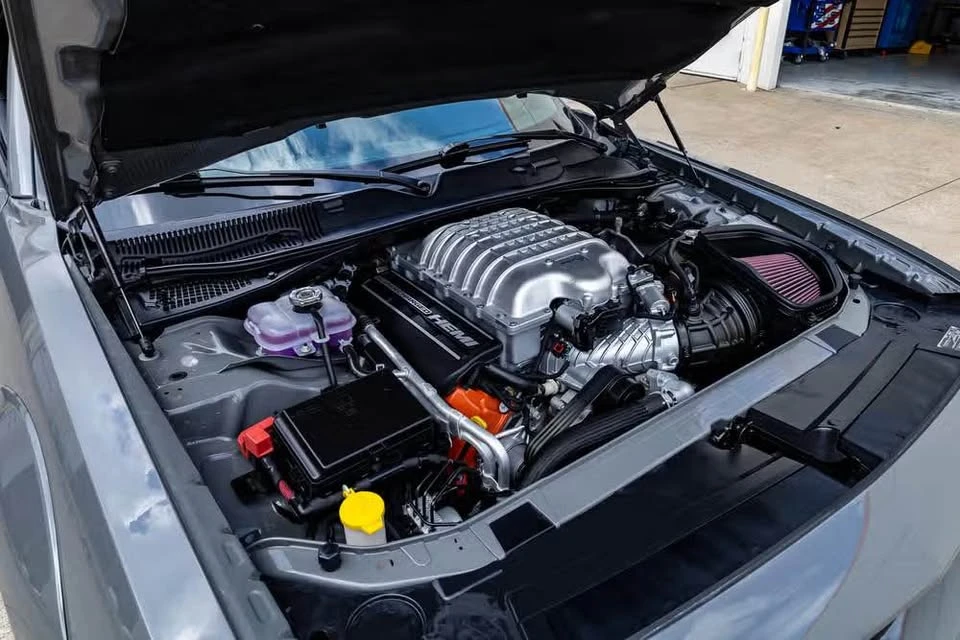 2023 Dodge Challenger SRT Hellcat 3rd Gen - Image 17 of 20