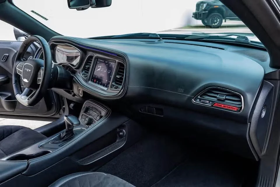 2023 Dodge Challenger SRT Hellcat 3rd Gen - Image 11 of 20
