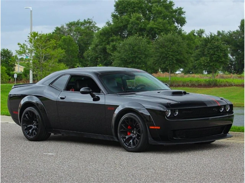 2023 Dodge Challenger 3rd Gen - Image 5 of 13