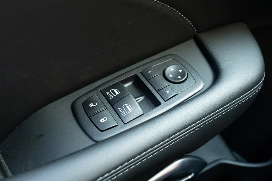 2023 Dodge Challenger 3rd Gen - Image 16 of 31