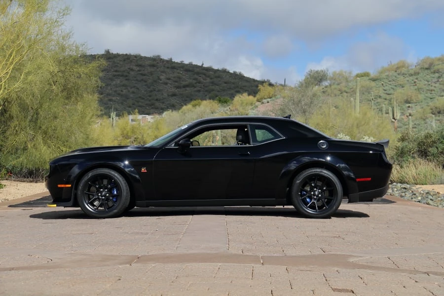 2023 Dodge Challenger 3rd Gen - Image 2 of 31