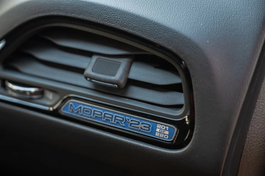 2023 Dodge Challenger 3rd Gen - Image 27 of 31