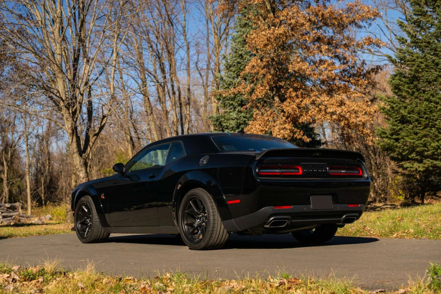 2023 Dodge Challenger 3rd Gen - Image 19 of 31