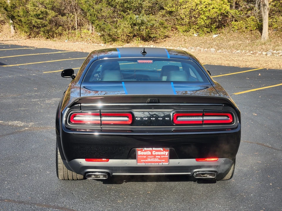 2023 Dodge Challenger 3rd Gen - Image 7 of 31