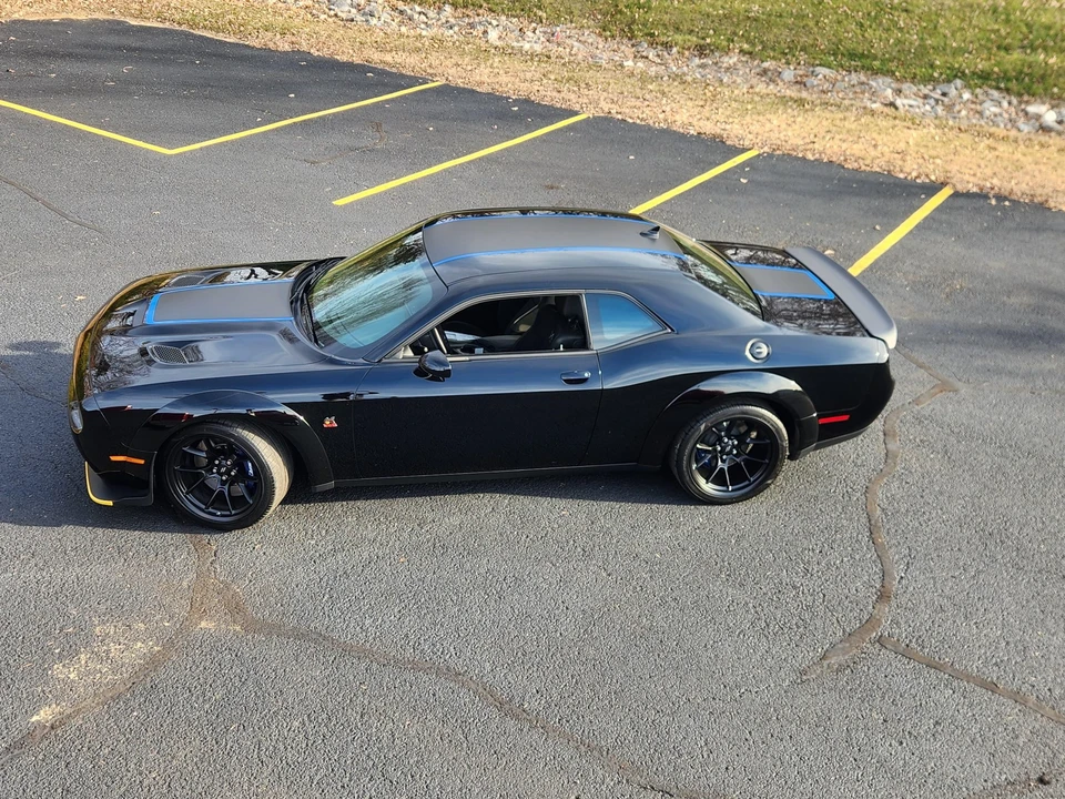 2023 Dodge Challenger 3rd Gen - Image 5 of 31
