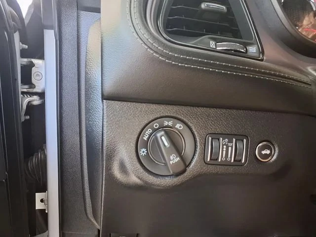 2023 Dodge Challenger 3rd Gen - Image 14 of 20