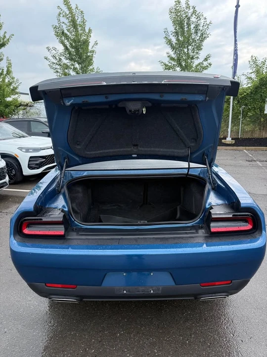 2023 Dodge Challenger 3rd Gen - Image 10 of 11