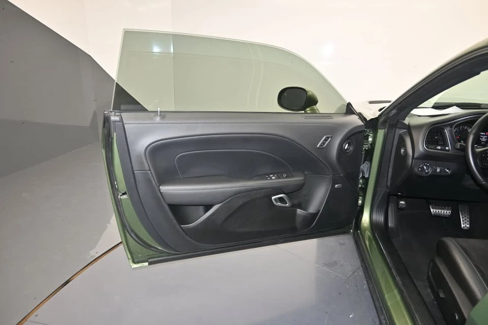 2023 Dodge Challenger 3rd Gen - Image 10 of 20