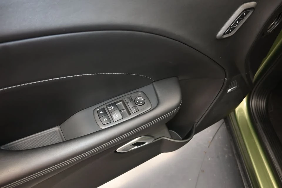 2023 Dodge Challenger 3rd Gen - Image 11 of 20