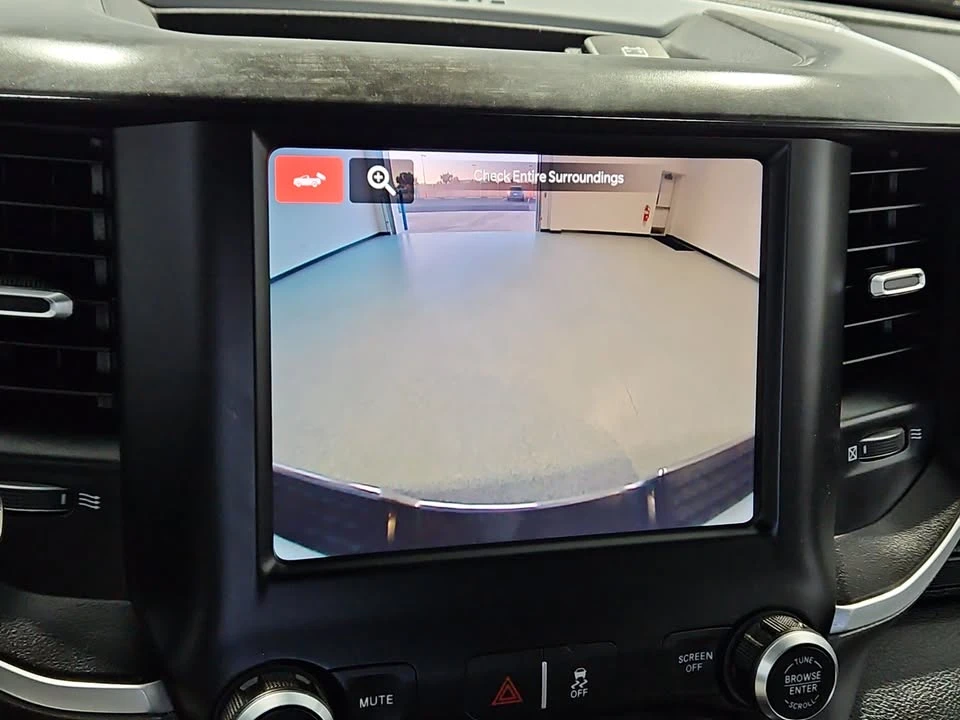 2023 Dodge Challenger 3rd Gen - Image 7 of 8