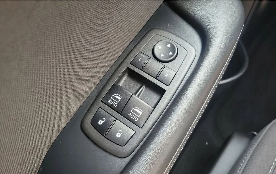 2023 Dodge Challenger 3rd Gen - Image 19 of 20