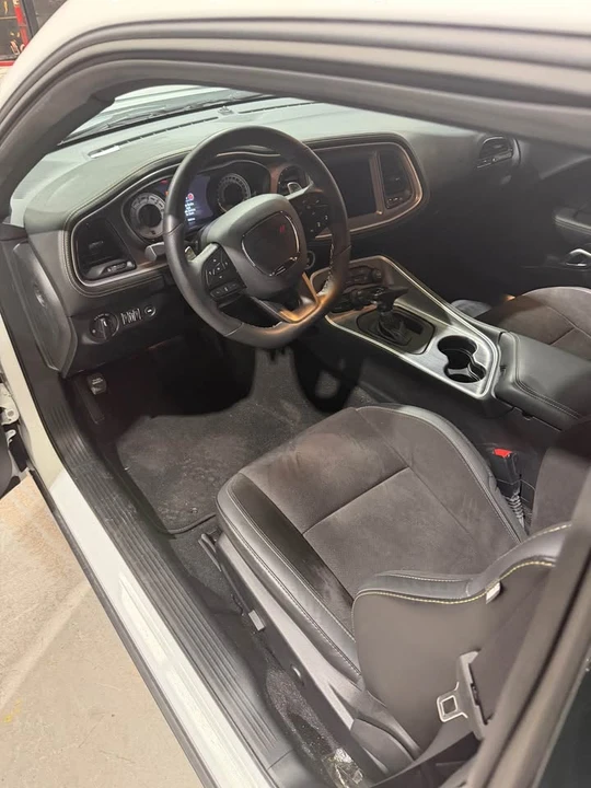 2023 Dodge Challenger 3rd Gen - Image 10 of 11