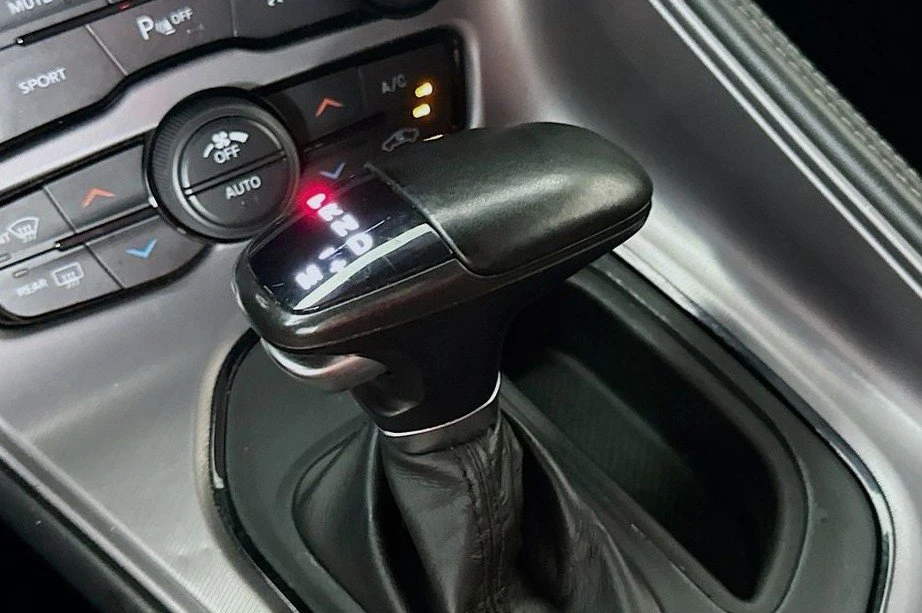 2023 Dodge Challenger 3rd Gen - Image 14 of 20
