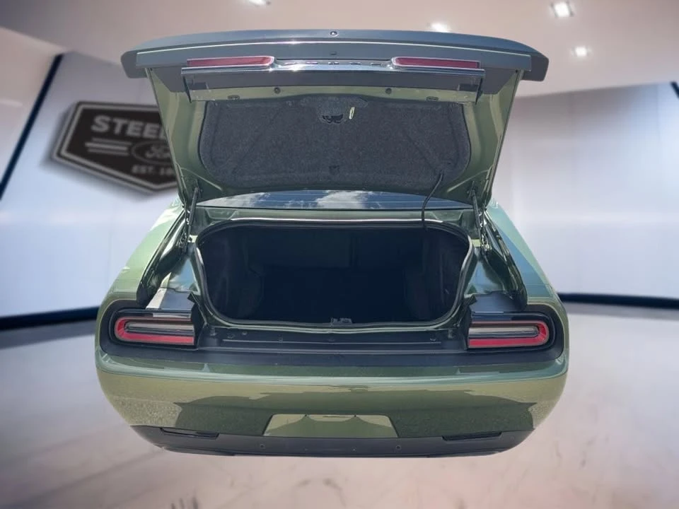 2023 Dodge Challenger 3rd Gen - Image 8 of 10