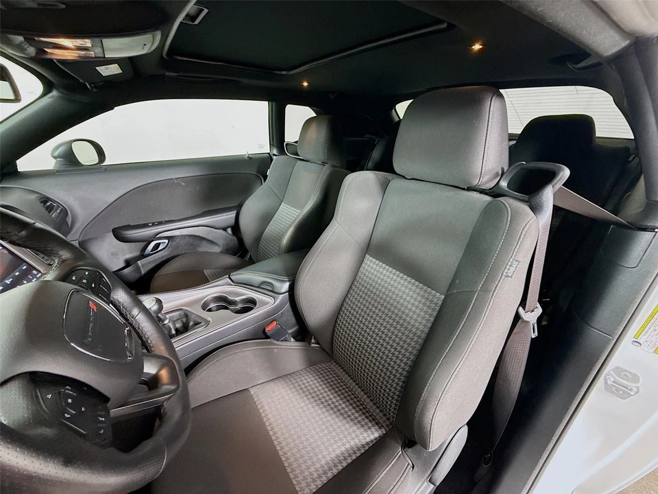 2023 Dodge Challenger 3rd Gen - Image 2 of 17