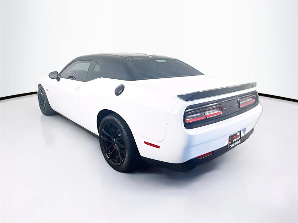 2023 Dodge Challenger 3rd Gen - Image 20 of 21