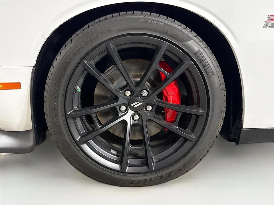 2023 Dodge Challenger 3rd Gen - Image 11 of 17