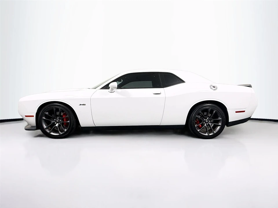 2023 Dodge Challenger 3rd Gen - Image 27 of 31