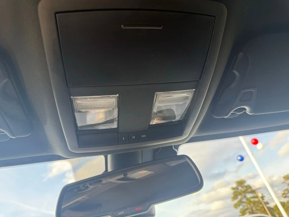 2023 Dodge Challenger 3rd Gen - Image 23 of 25