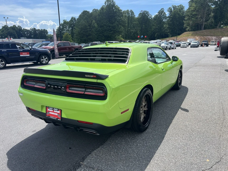 2023 Dodge Challenger 3rd Gen - Image 3 of 21
