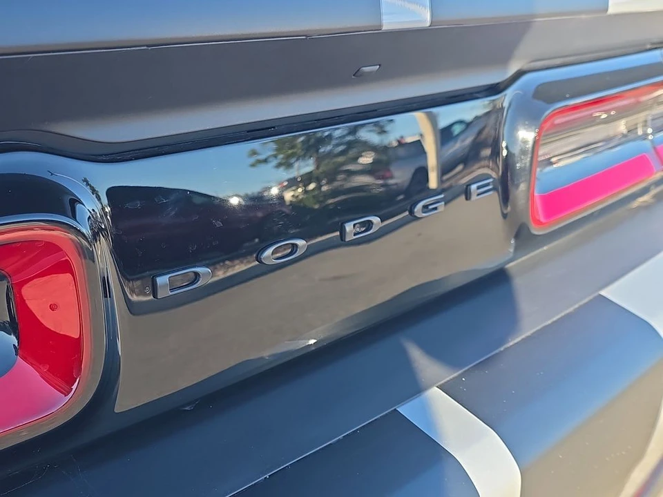 2023 Dodge Challenger 3rd Gen - Image 6 of 12