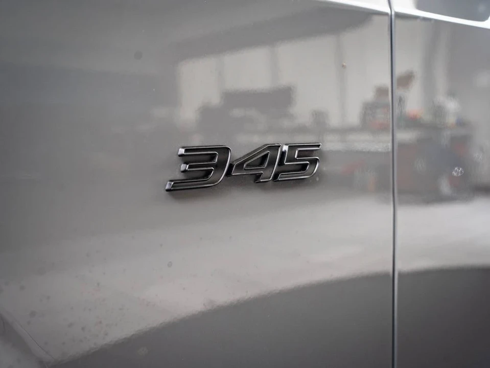 2023 Dodge Challenger 3rd Gen - Image 9 of 21