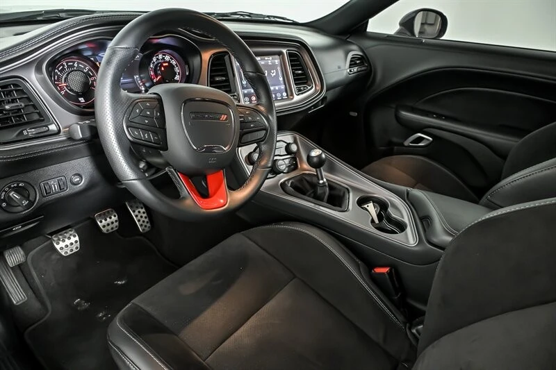 2023 Dodge Challenger 3rd Gen - Image 16 of 29