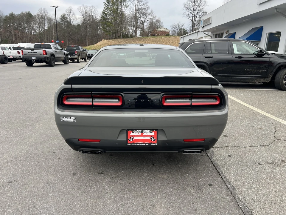 2023 Dodge Challenger 3rd Gen - Image 3 of 12