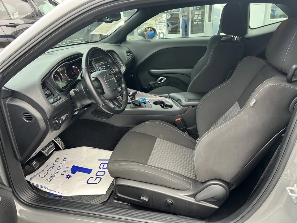 2023 Dodge Challenger 3rd Gen - Image 14 of 21