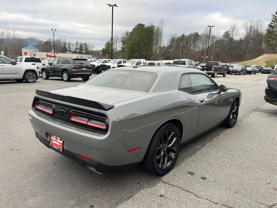 2023 Dodge Challenger 3rd Gen - Image 4 of 21
